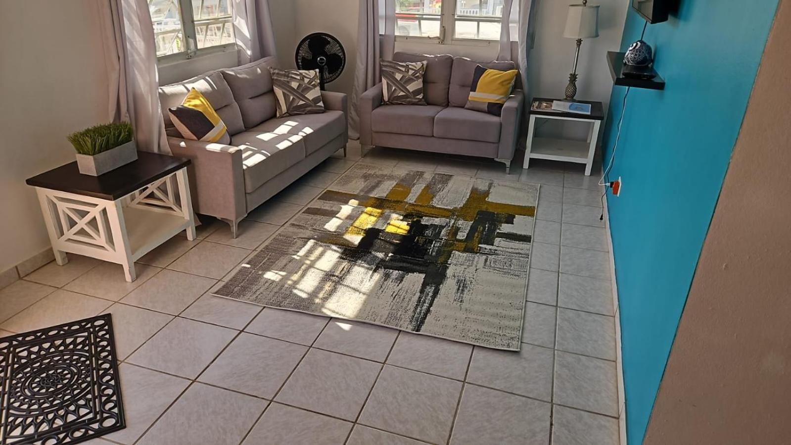 Cozy Cute Home 2Nd Floor Pay At The Property And We Have Many Method Of Payments Just Ask Us Fajardo Eksteriør billede